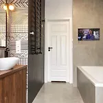Za Grobla * بوزنان